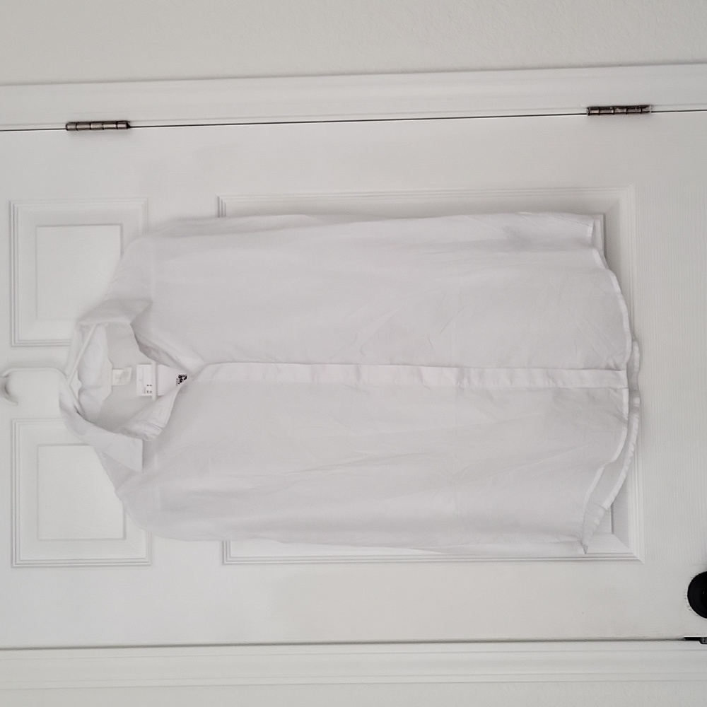 H&M white short sleeve cotton button down